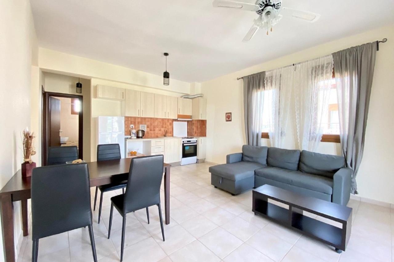 Vladi Guest House Gerakini Sithonia Екстер'єр фото